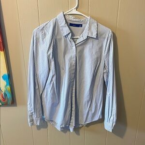 Women’s Apt. 9 Button Down